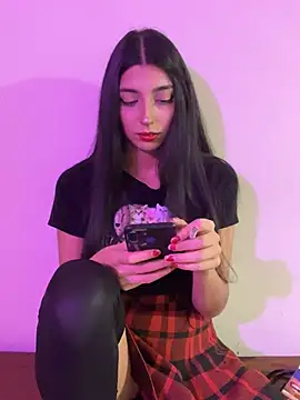 Snapshot of Felicia_smok3 chatting on 01-13-25, 02:39 Felicia smok3 online show from 01-13-25, 02:39