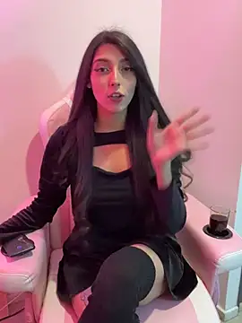 Felicia smok3 online show from 05-19-26, 05:14