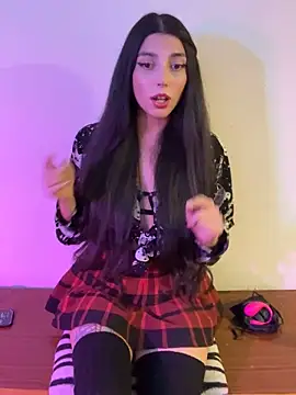Snapshot of Felicia_smok3 chatting on 10-12-25, 03:08 Felicia smok3 online show from 10-12-25, 03:08