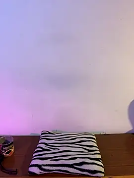 Snapshot of Felicia_smok3 chatting on 10-07-25, 02:45 Felicia smok3 online show from 10-07-25, 02:45
