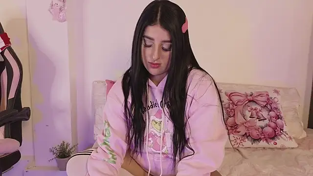  Linoshka 1 online show from 12-18-25, 09:07