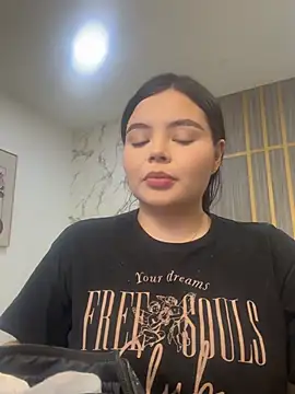 IsabellaAllen online show from 05-23-26, 11:15