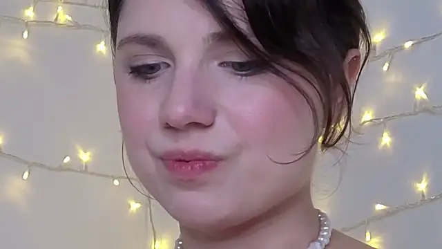 multicutie online show from 12-13-25, 10:49