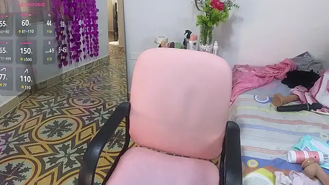 lovely trix online show from 11-07-25, 03:27