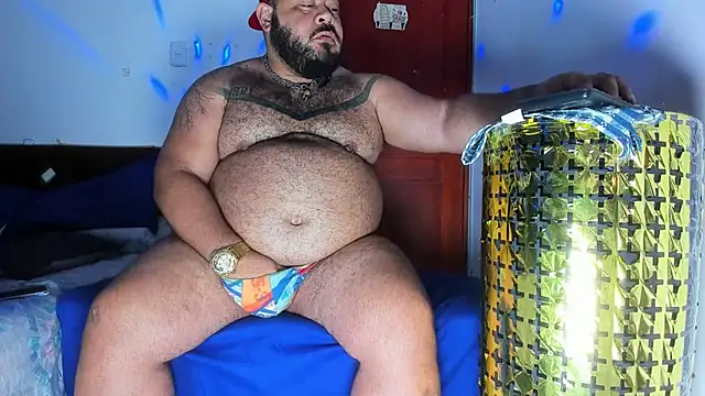 Latino bigcock online show from 03-01-26, 03:56