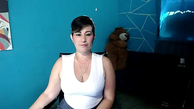 Sunny rayz  online show from 07-25-26, 03:07