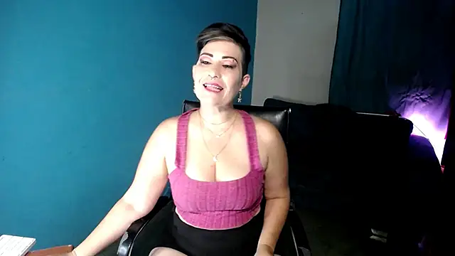 Sunny rayz  online show from 06-30-26, 10:37
