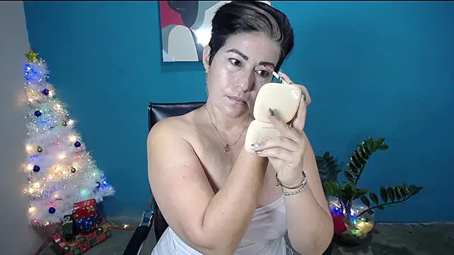 Sunny rayz  online show from 12-18-25, 10:08