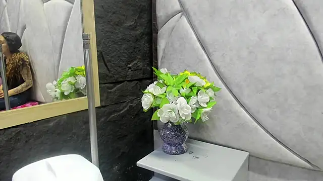 HornySlut69  online show from 03-26-26, 12:47