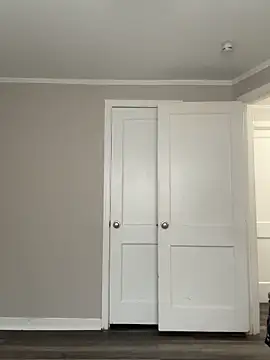 SweetHoneyBunz online show from 10-28-25, 04:17