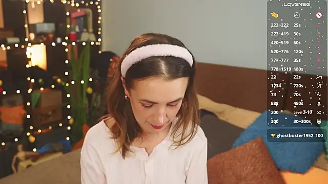 Snapshot of bananya_kitty chatting on 02-23-26, 08:53 bananya kitty online show from 02-23-26, 08:53