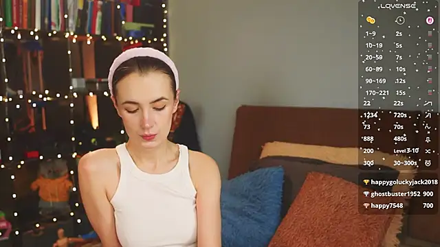 bananya kitty online show from 12-16-25, 09:13