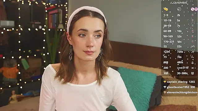 bananya kitty online show from 12-21-25, 08:20