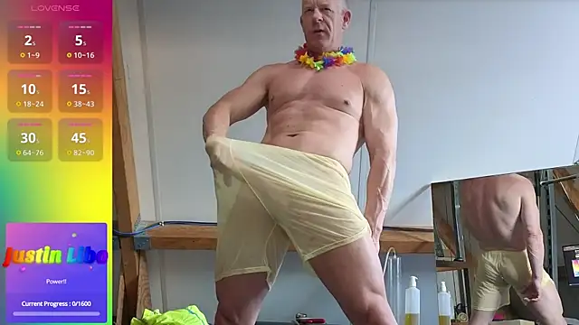 Snapshot of libo_horny_muscles chatting on 05-10-26, 01:04 libo horny muscles online show from 05-10-26, 01:04
