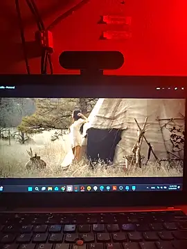 Snapshot of RoosterWabbit chatting on 05-21-26, 03:59 RoosterWabbit online show from 05-21-26, 03:59