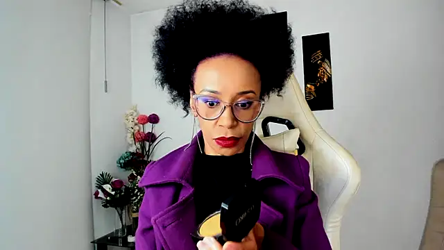 Snapshot of ScarlettMalbec chatting on 03-20-25, 12:08 ScarlettMalbec online show from 03-20-25, 12:08