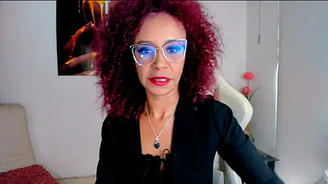 Snapshot of ScarlettMalbec chatting on 10-15-25, 10:07 ScarlettMalbec online show from 10-15-25, 10:07