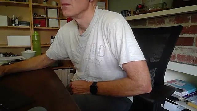 jiggy77777 online show from 03-11-25, 06:08