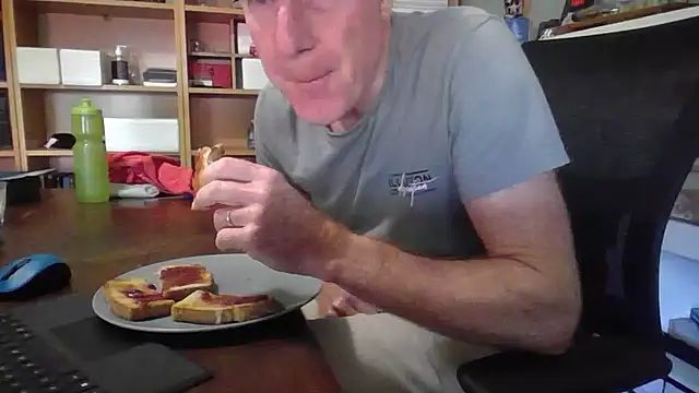 jiggy77777 online show from 01-21-25, 12:15