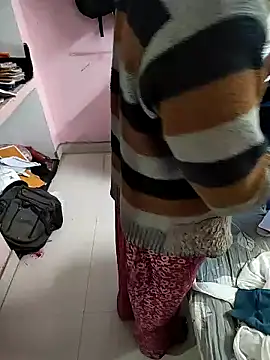 COUPLLE VILLAGE online show from 02-12-25, 03:40