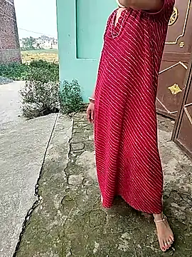 COUPLLE VILLAGE online show from 11-04-25, 10:08