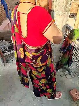 COUPLLE VILLAGE online show from 02-16-26, 03:16