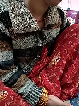 COUPLLE VILLAGE online show from 01-31-26, 10:41