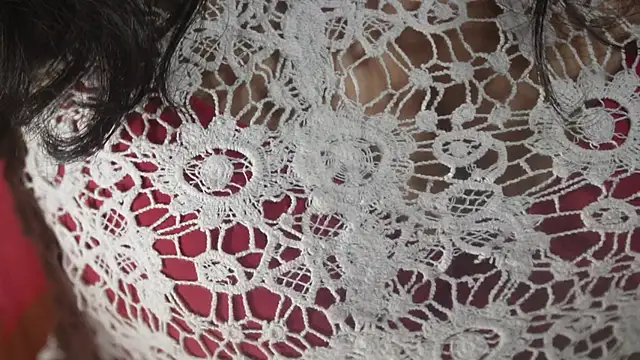 Snapshot of -AyeshaSinghania- chatting on 10-18-25, 09:00 -AyeshaSinghania- online show from 10-18-25, 09:00