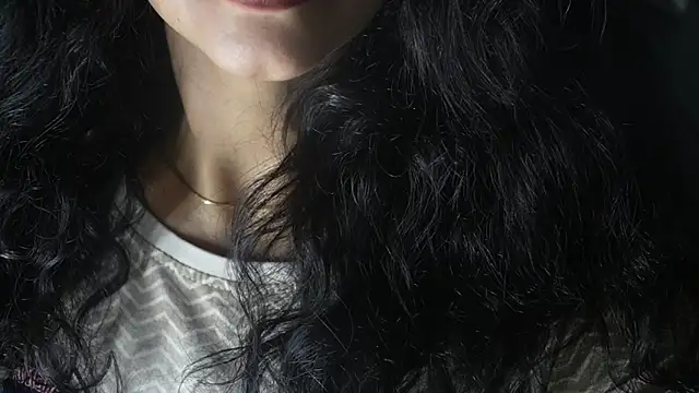 Snapshot of -AyeshaSinghania- chatting on 05-15-26, 09:07 -AyeshaSinghania- online show from 05-15-26, 09:07