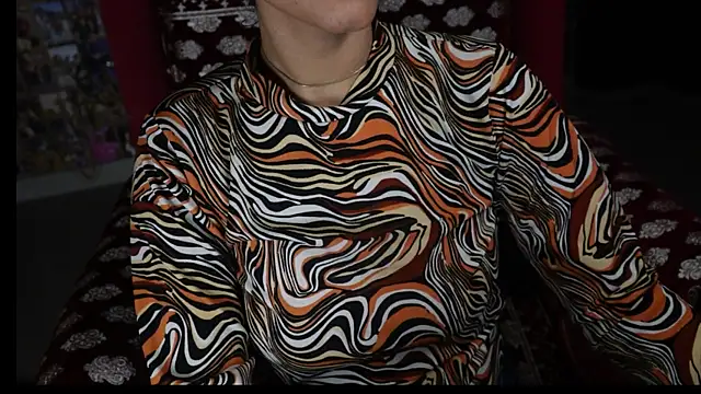 Snapshot of -AyeshaSinghania- chatting on 03-05-25, 08:43 -AyeshaSinghania- online show from 03-05-25, 08:43