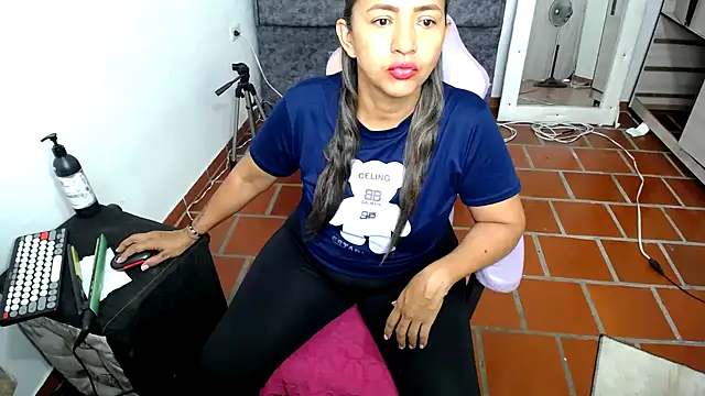 daleska ayala 1 online show from 03-19-26, 07:47