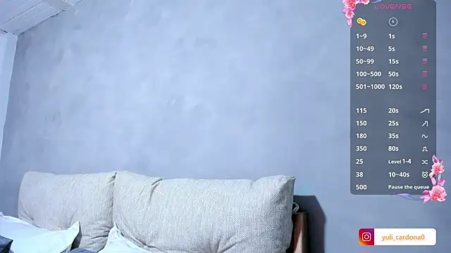 YuliCardona  online show from 05-20-26, 05:43