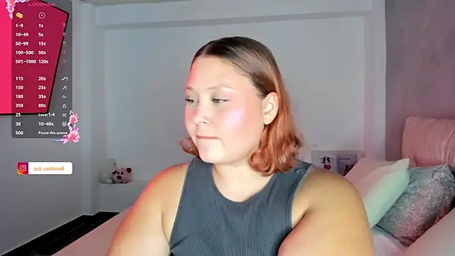 YuliCardona  online show from 05-27-26, 03:47