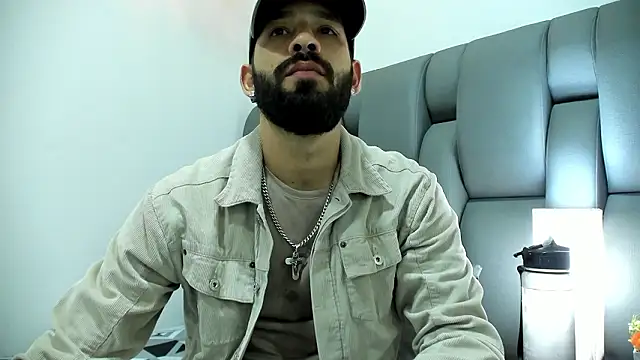 Thiagogomez online show from 03-07-26, 07:19