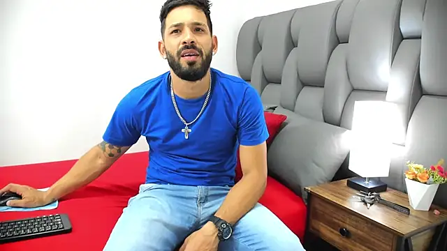 Thiagogomez online show from 03-24-26, 07:03