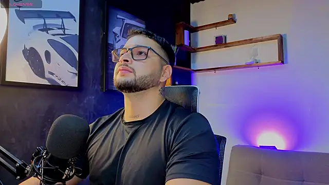 Andrew Brown online show from 10-17-25, 03:47