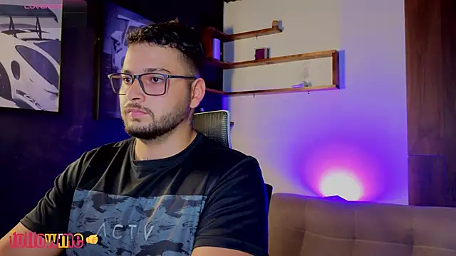 Andrew Brown online show from 09-24-25, 05:41