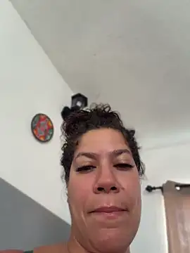Snapshot of Bigbuttbrooklynn chatting on 06-11-26, 04:26 Bigbuttbrooklynn online show from 06-11-26, 04:26