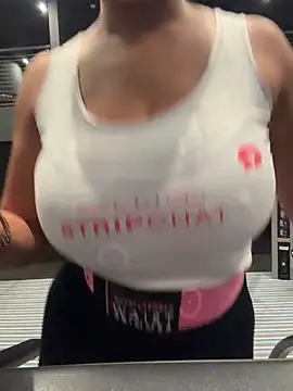 Bigbuttbrooklynn online show from 02-25-26, 01:00