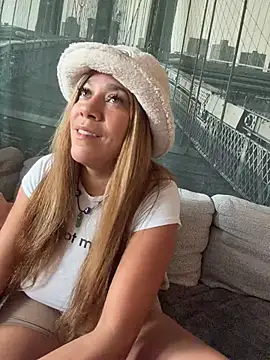 Bigbuttbrooklynn online show from 02-05-26, 06:04