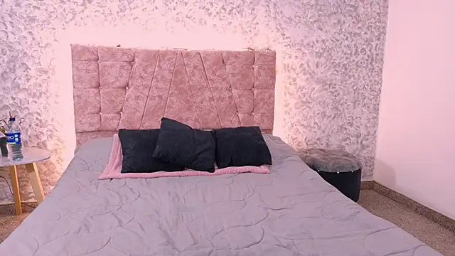 andre queen09 online show from 10-21-25, 10:09