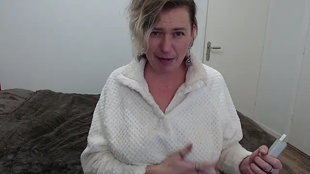 cumfun online show from 01-12-26, 10:14