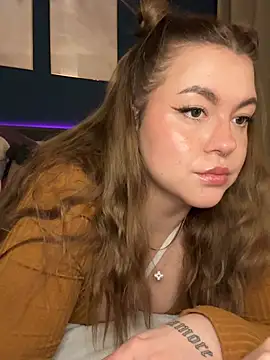 VictoriaLaFleur online show from 03-12-26, 09:19