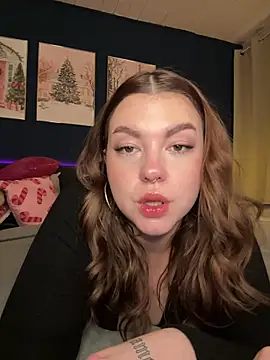 VictoriaLaFleur online show from 12-16-25, 09:19