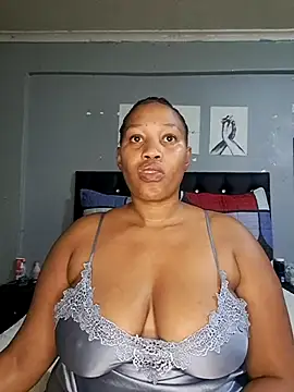 Toya P online show from 10-23-25, 12:04