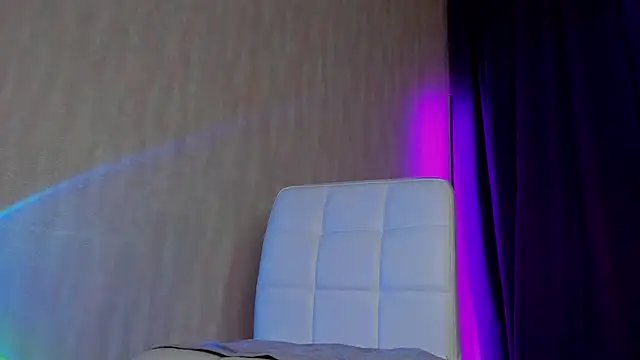 Miss Kreez online show from 01-13-26, 10:19