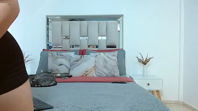 hellen martin online show from 12-22-25, 08:31