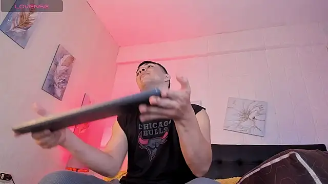 JUANDIAMONDS98 online show from 11-04-25, 01:48