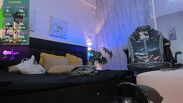 JUANDIAMONDS98 online show from 10-15-25, 01:52