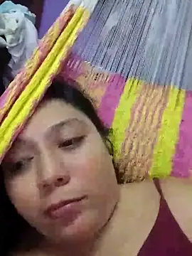 Snapshot of aniv96 chatting on 09-18-25, 04:37 aniv96 online show from 09-18-25, 04:37